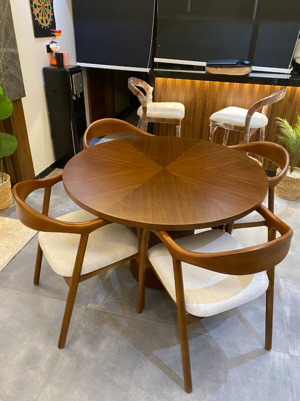 Round Dining Table Set – 4 Chairs (120 cm Diameter)